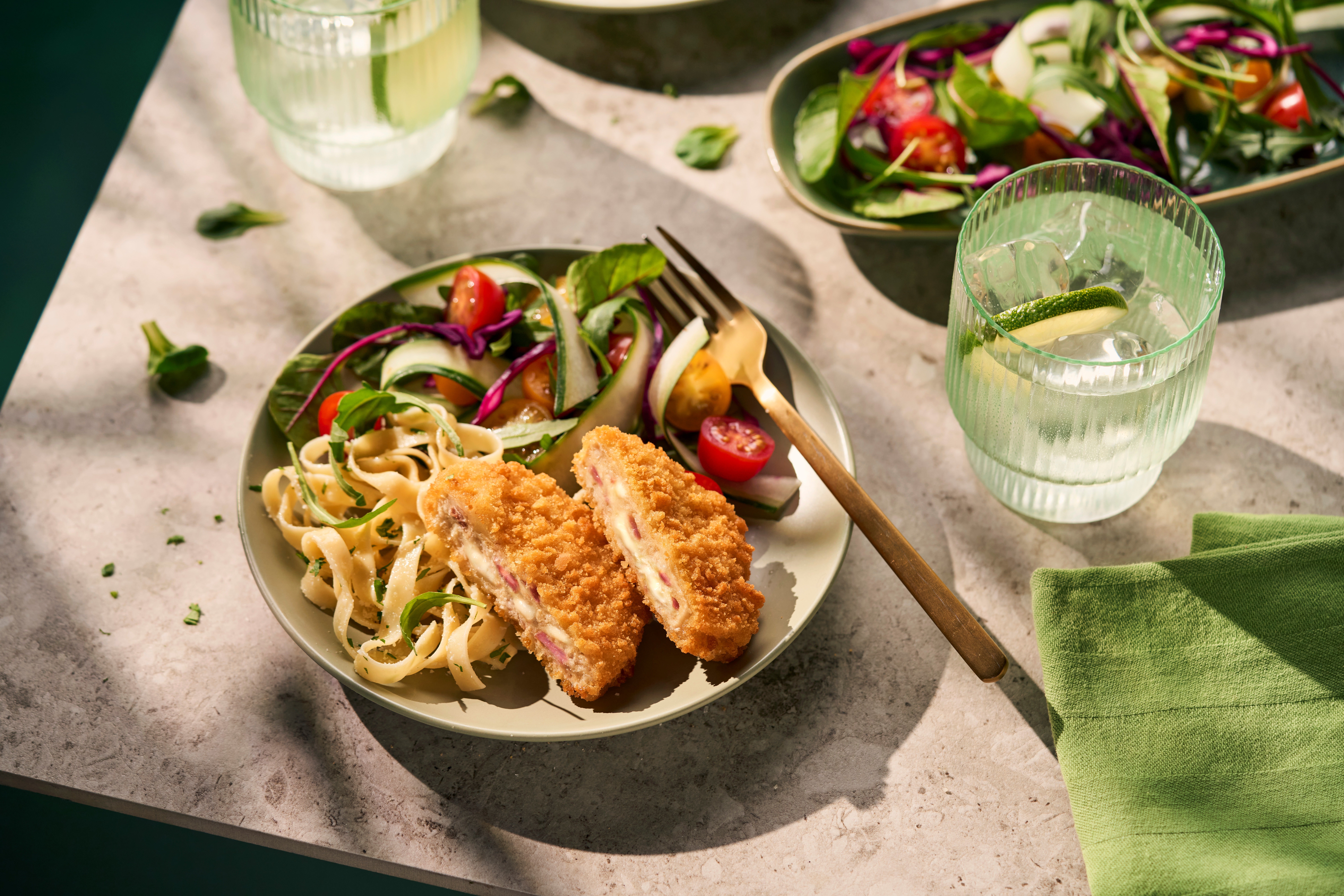 Cordon Bleu met Tagliatelle &amp; Verse Lentesalade