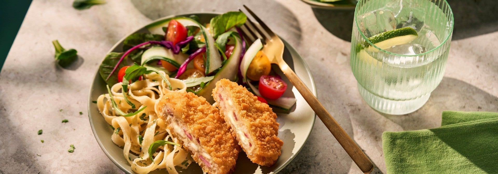 Cordon Bleu met Tagliatelle &amp; Verse Lentesalade