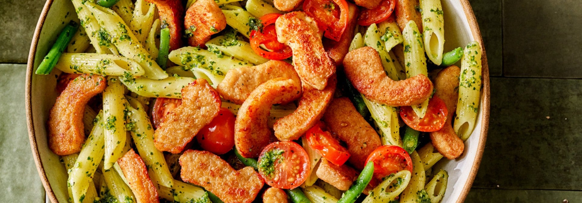 Vegan Pasta Pesto with Lightly Roasted Pieces