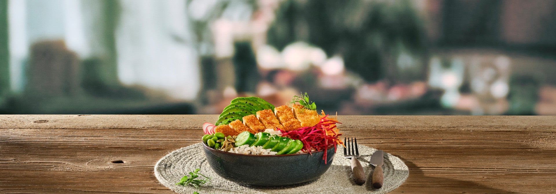 Poké Bowl with Vegan Schnitzel