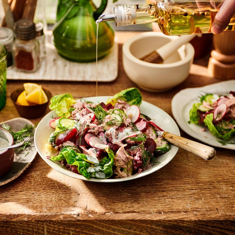 Vegan Vuna Komkommer Bietensalade BBQ vuna salade