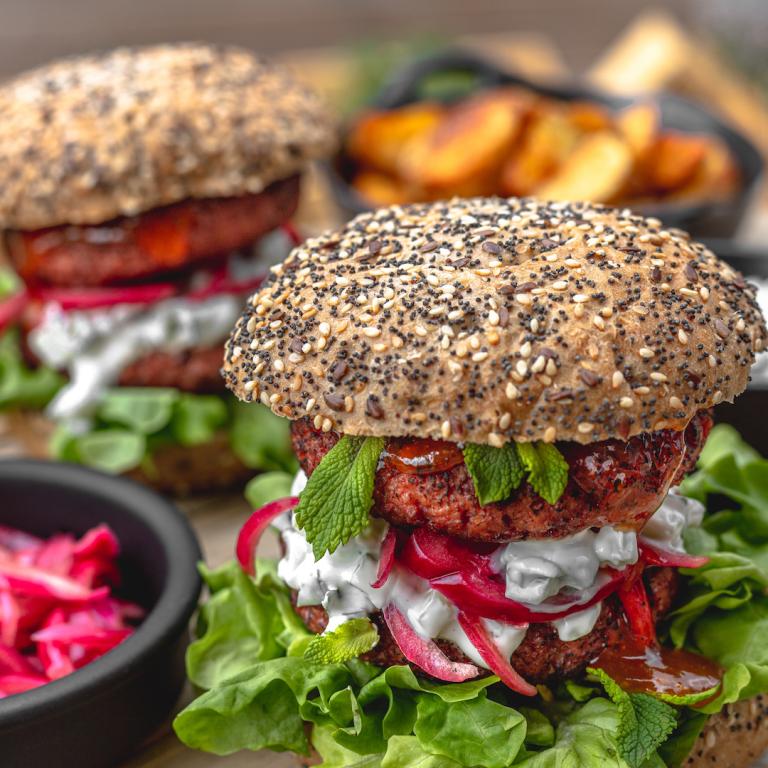 Sensational hamburger met Griekse yoghurt Sensationele hamburger